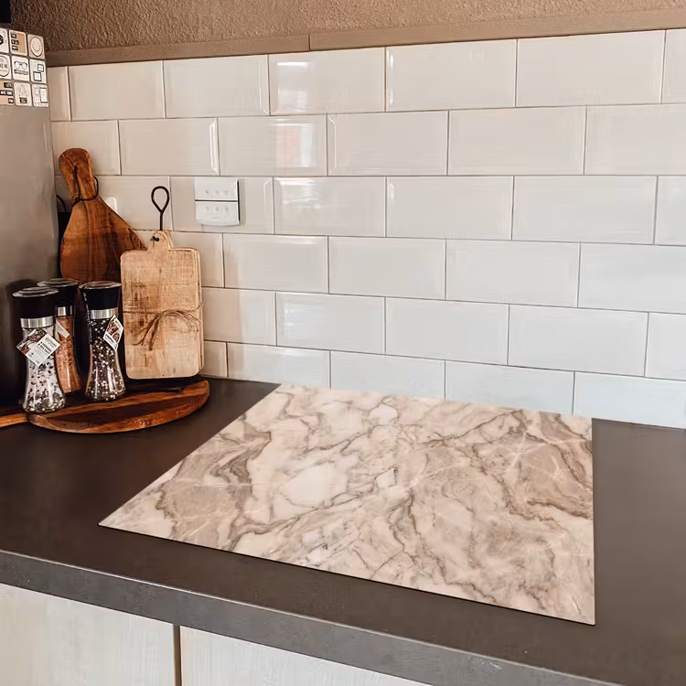 Marmer - Aderen - Textuur - Beige - Modern Inductie beschermer vinyl 3mm middel -sfeer3