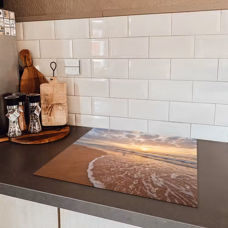 Zee - Kustlijn - Wolken - Landschap - Oranje Inductie beschermer vinyl 3mm middel -sfeer3