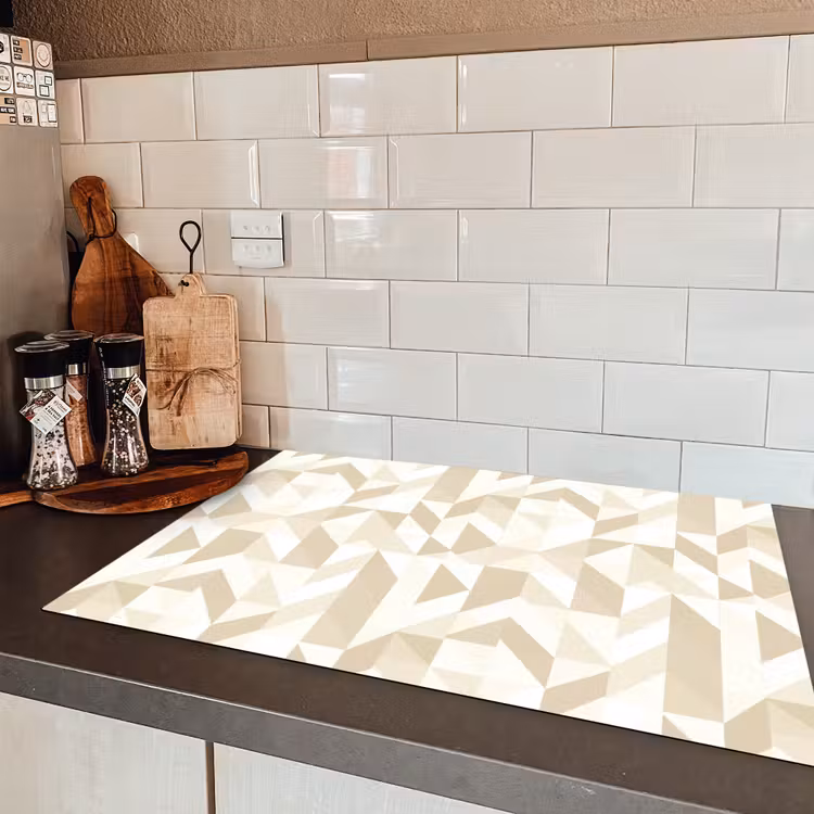Modern - Abstract - Beige Inductie beschermer vinyl 3mm klein 276 -sfeer3