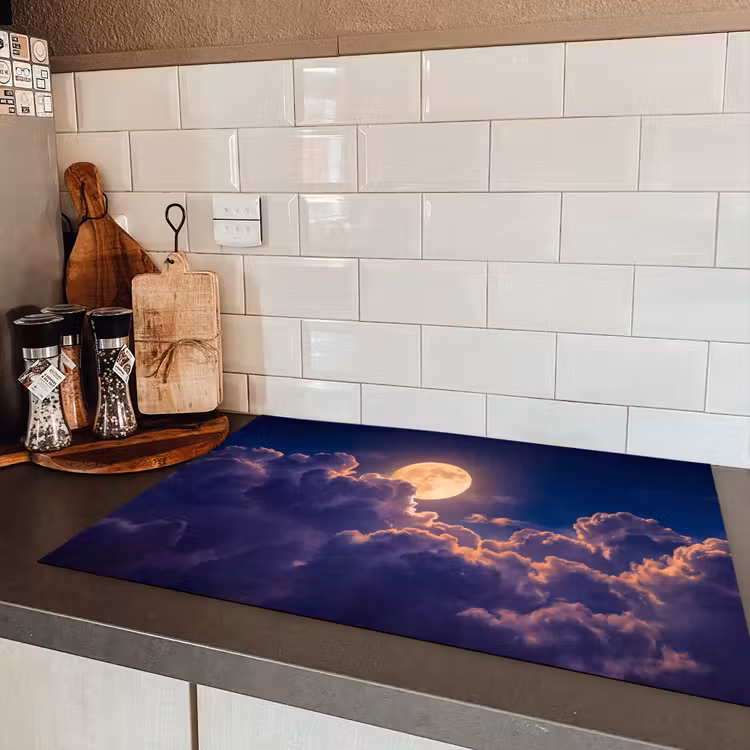 Maan - Wolken - Nacht - Oranje Inductie beschermer vinyl 3mm klein -sfeer3