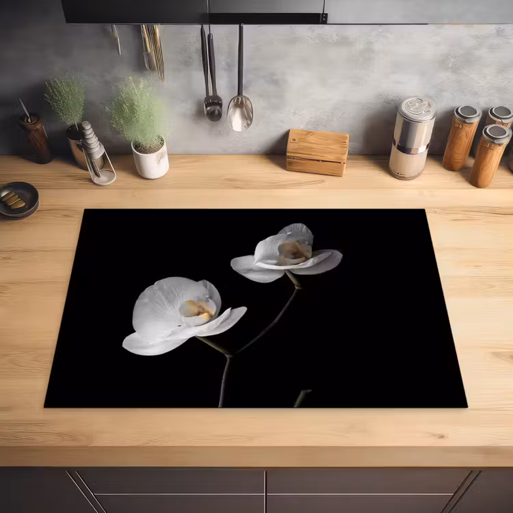 Orchidee - Bloemen - Zwart - Wit - Stilleven Inductie beschermer vinyl 3mm klein -sfeer5