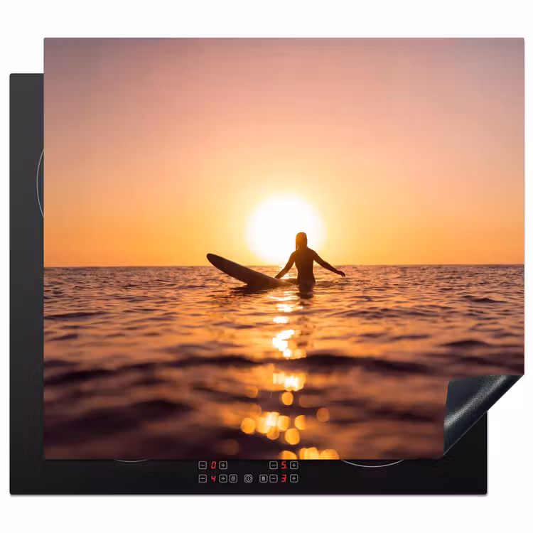 Persoon - Surfen - Zonsondergang - Zee - Oranje Inductie beschermer vinyl 3mm middel -3d
