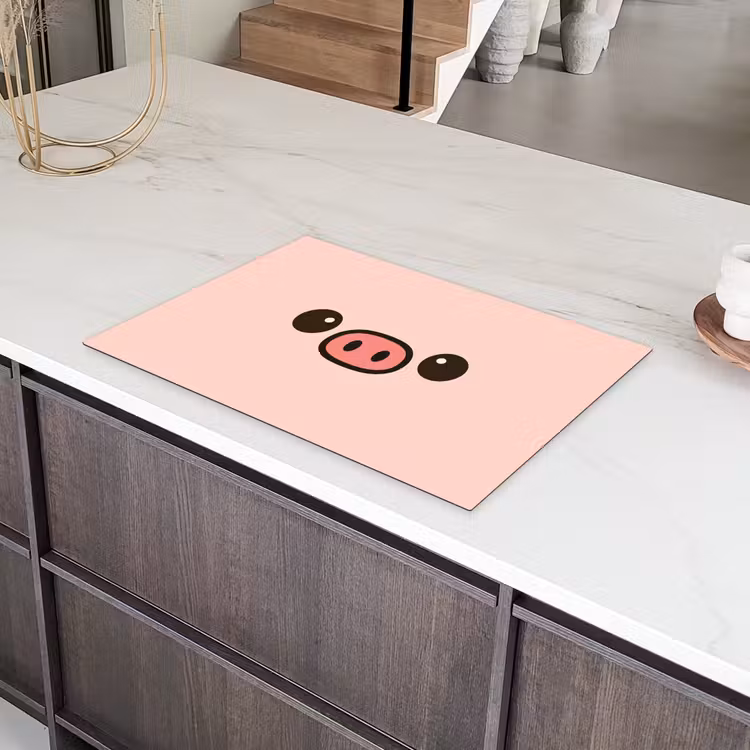 Varken - Roze - Minimalistisch Inductie beschermer vinyl 3mm klein -sfeer8