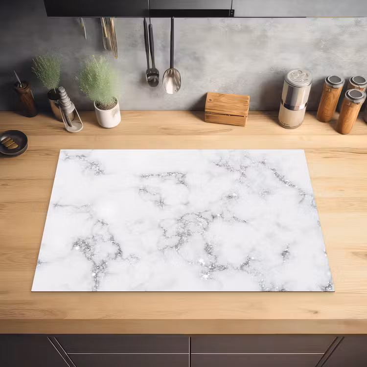 Zilveren Scherven in Wintermarmer Inductie beschermer vinyl 3mm klein -sfeer5