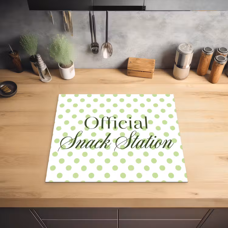 Snack Station - Groen - Stippen Inductie beschermer vinyl 3mm middel -sfeer5