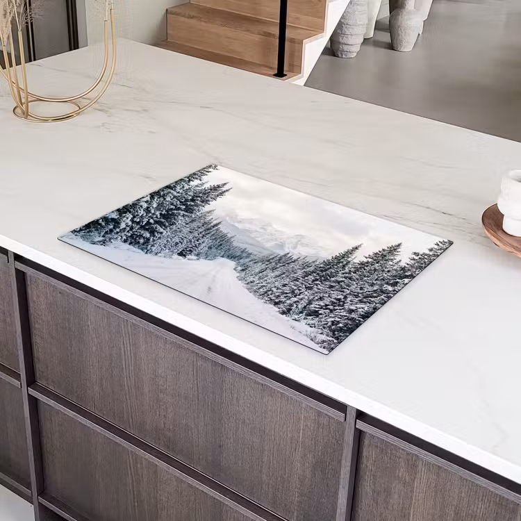 Weg - Sneeuw - Naaldbos - Winter - Avontuurlijk Inductie beschermer vinyl 3mm klein -sfeer8