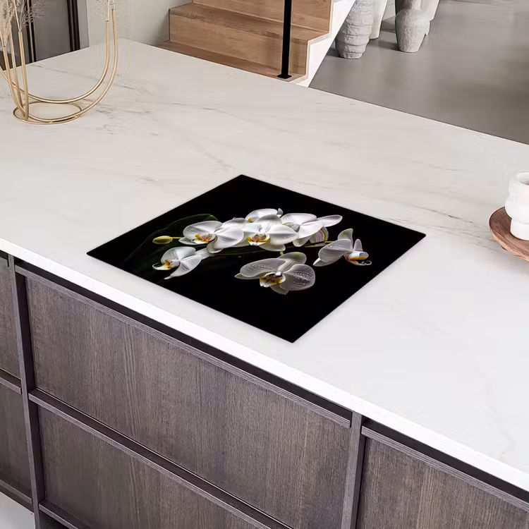 Dauwdruppels op Witte Orchideeën Inductie beschermer vinyl 3mm middel -sfeer8