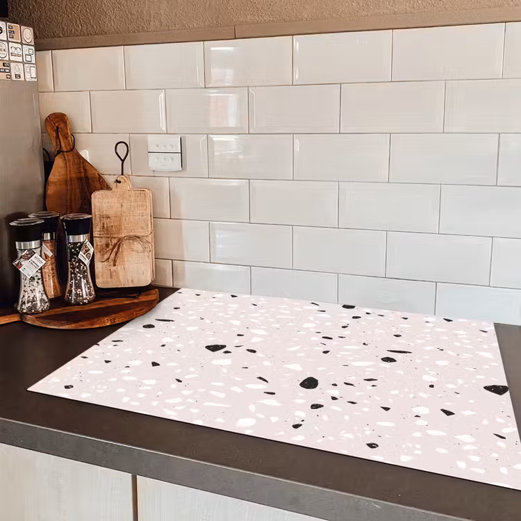 Terrazzo -  Patroon - Zacht - Zwart - Wit Inductie beschermer vinyl 3mm klein 276 -sfeer3