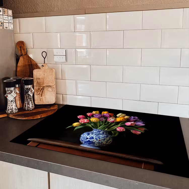 Tulpen - Kleuren - Hout - Vaas Inductie beschermer vinyl 3mm klein -sfeer3