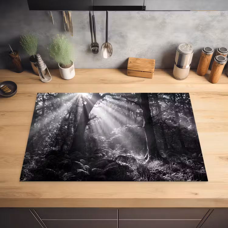 Bos - Lichtstralen - Natuur - Zwart-wit Inductie beschermer vinyl 3mm klein -sfeer5