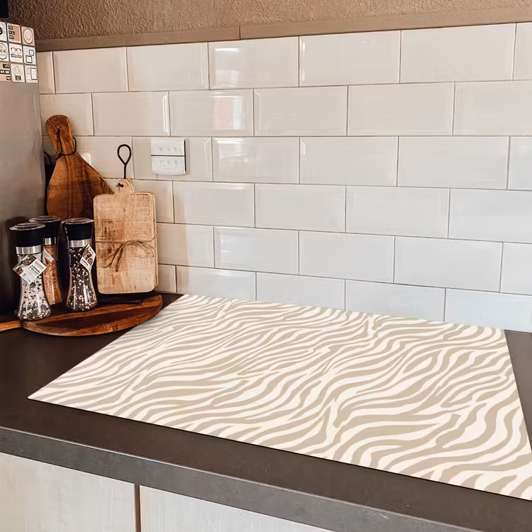 Zebra - Patroon - Beige Inductie beschermer vinyl 3mm klein 276 -sfeer3