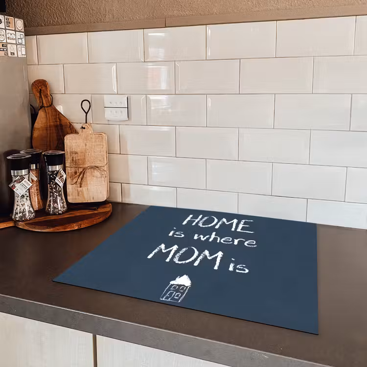 Quotes - Home is where mom is - Spreuken - Moeder Inductie beschermer vinyl 3mm middel -sfeer3