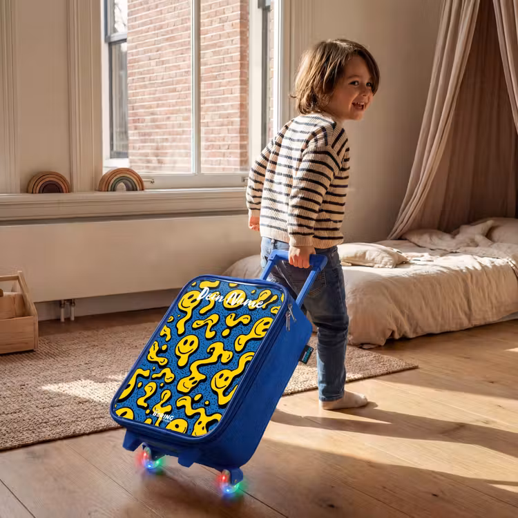 Smiley - Geel - Blauw Kinderkoffer - Blauw klein -sfeer1
