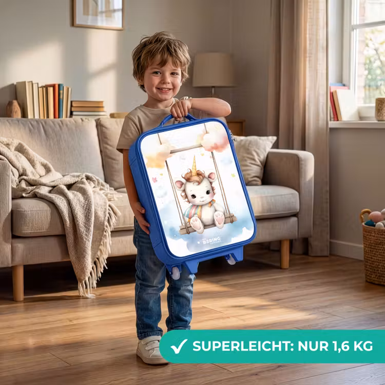 Witte baby eenhoorn op een schommel in de wolken Kinderkoffer - Blauw klein -sfeer2_DE