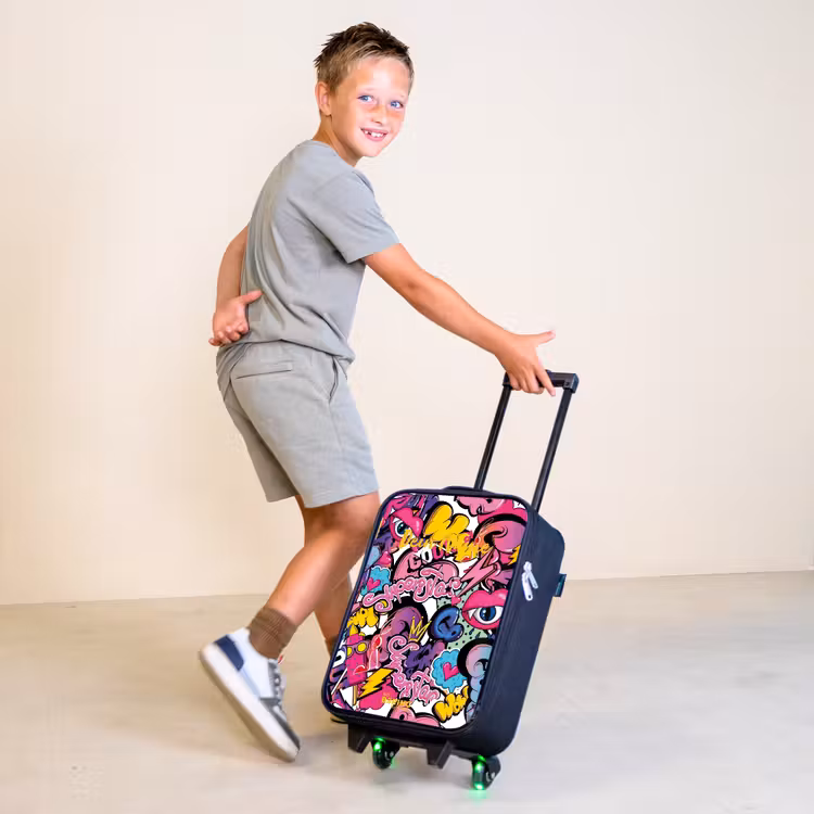 Girly graffiti Kinderkoffer - Zwart klein -sfeer3