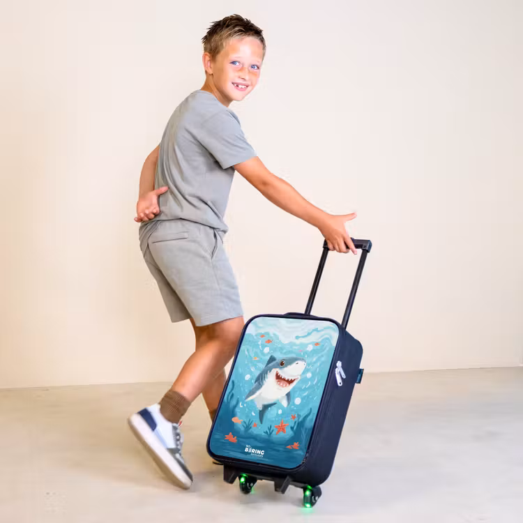 Haai - Water - Zee Kinderkoffer - Zwart klein -sfeer3