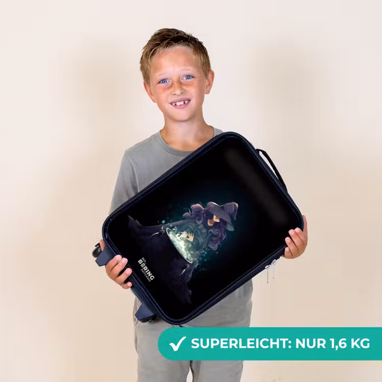 Heks - Ketel - Tover Kinderkoffer - Zwart klein -sfeer4_DE