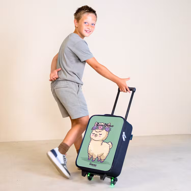 Kawai - Alpaca - Groen Kinderkoffer - Zwart klein -sfeer3