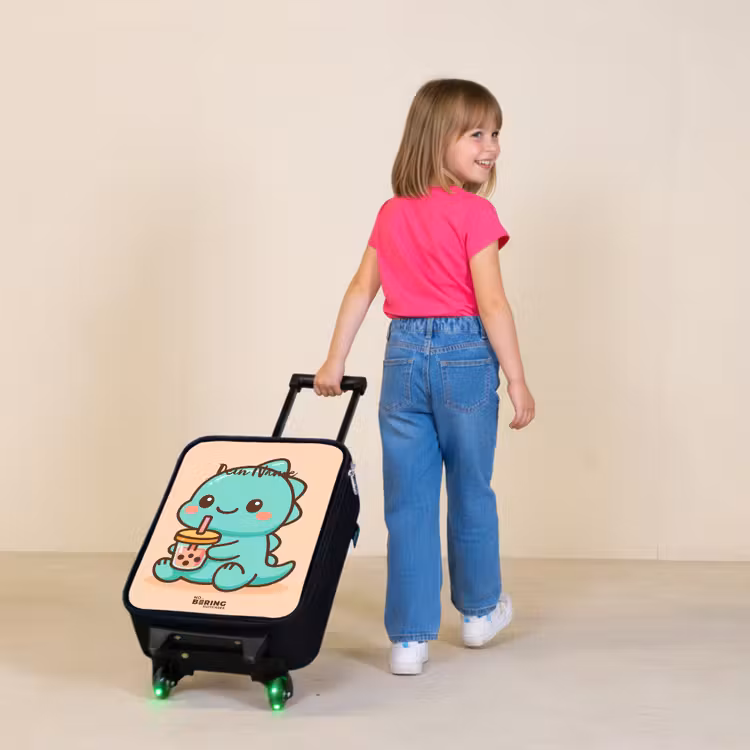 Kawai - Dino - Bubbletea Kinderkoffer - Zwart klein -sfeer1