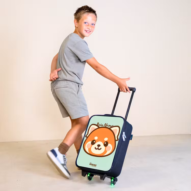 Kawai - Rode panda - Groen Kinderkoffer - Zwart klein -sfeer3