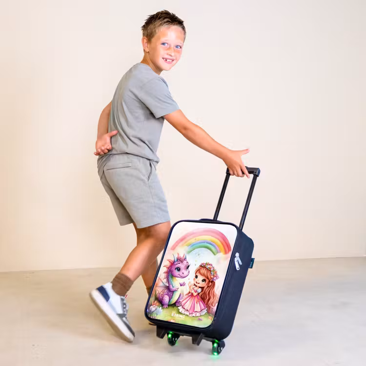 Meisje met paarse draak onder regenboog Kinderkoffer - Zwart klein -sfeer3