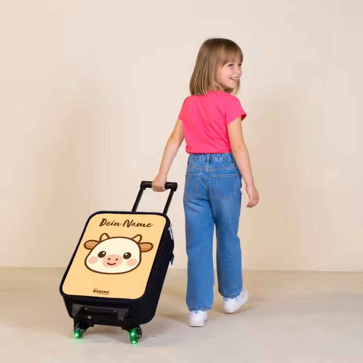 Kawai - Koe - Bruin Kinderkoffer - Zwart klein -sfeer1