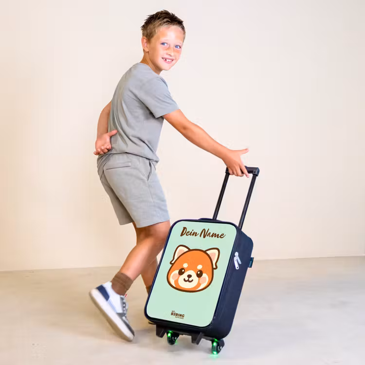 Kawai - Rode panda - Groen Kinderkoffer - Zwart klein -sfeer3