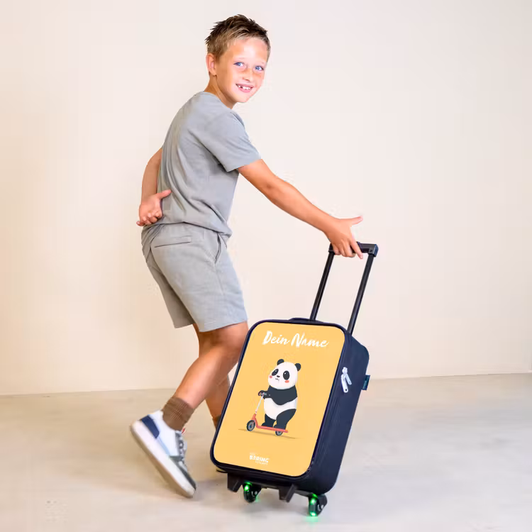 Panda - Step - Geel Kinderkoffer - Zwart klein -sfeer3