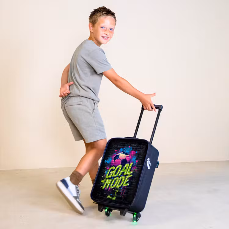 Neon - Graffiti - Voetbal - Kleurrijk Kinderkoffer - Zwart klein -sfeer3