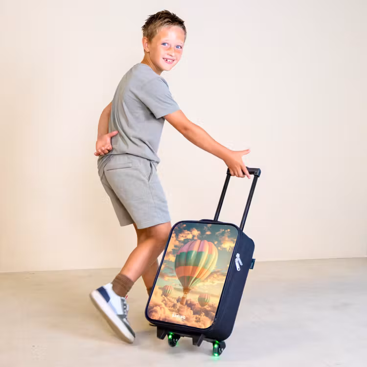 Pastel skyliner Kinderkoffer - Zwart klein -sfeer3