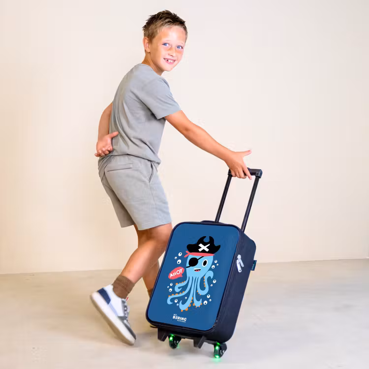 Piraten octopus met een hoed Kinderkoffer - Zwart klein -sfeer3