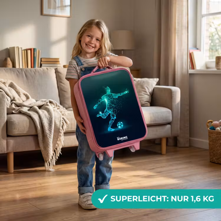 Voetballer trapt met kracht in digitale vorm Kinderkoffer - Roze klein -sfeer2_DE