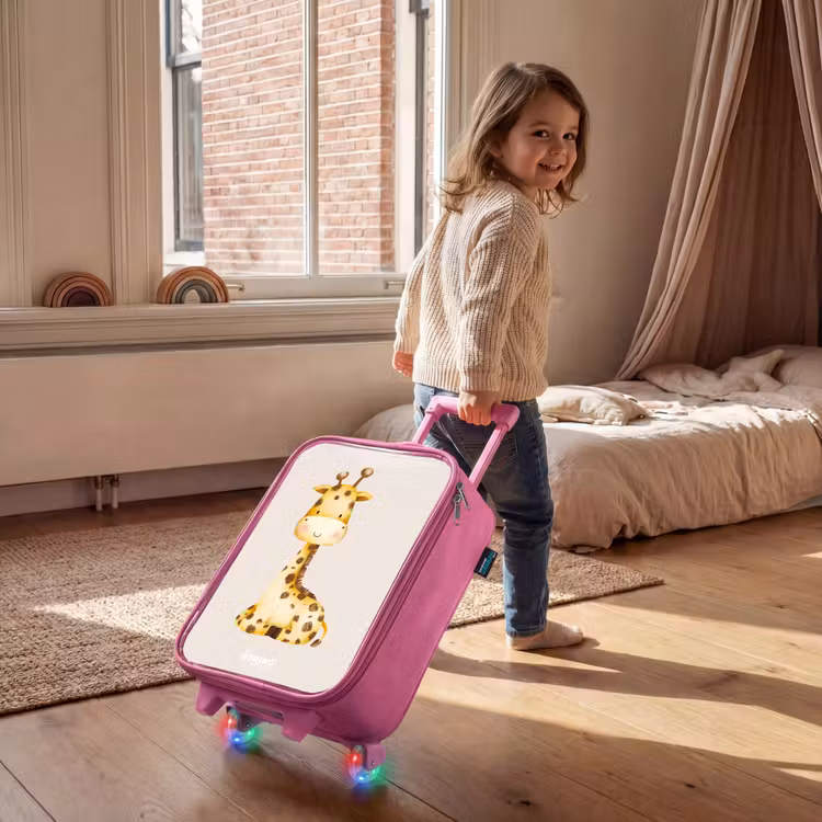 Liggende giraffe illustratie op beige achtergrond Kinderkoffer - Roze klein -sfeer1