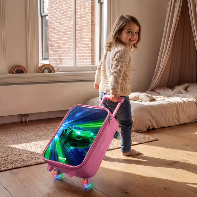 Raceauto - Felgroen - Lichtstralen - Snelheid Kinderkoffer - Roze klein -sfeer1