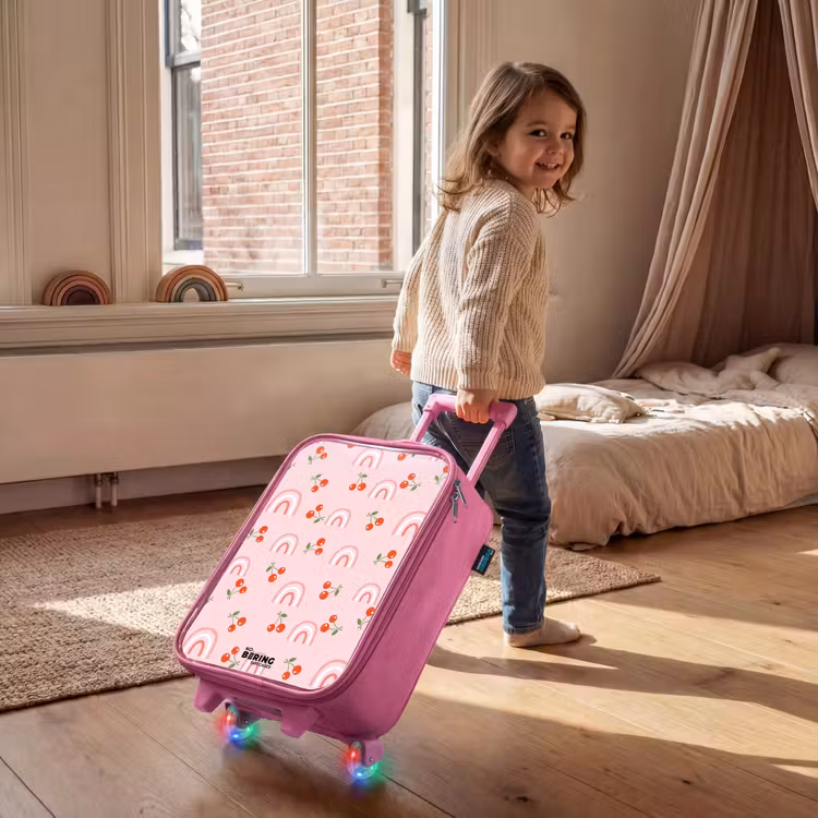 Roze met regenboog en kersen patroon Kinderkoffer - Roze klein -sfeer1