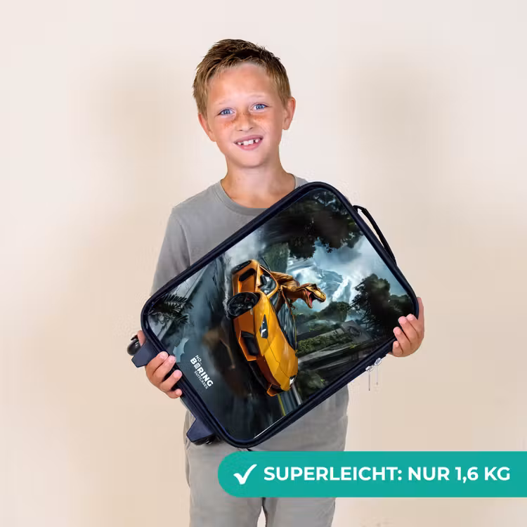 T-Rex op oranje sportauto in regenachtig woud Kinderkoffer - Zwart klein -sfeer4_DE
