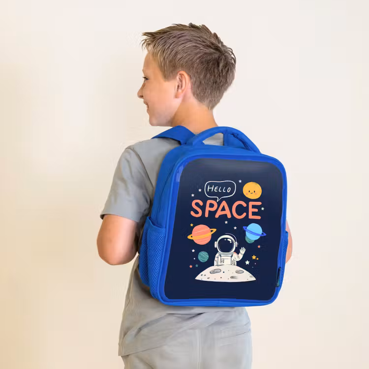 Astronaut - Ruimte - Planeten Kinderrugzak - Blauw middel -sfeer2