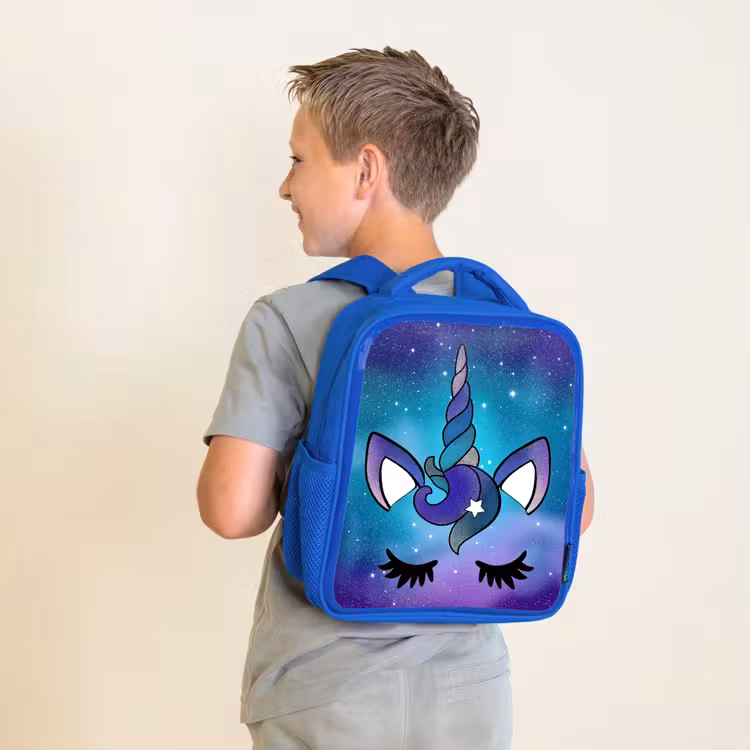 Eenhoorn - Sterrenhemel - Ster - Blauw Kinderrugzak - Blauw middel -sfeer2