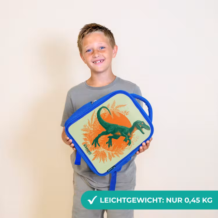 Groene dino tussen varens Kinderrugzak - Blauw middel -sfeer1_DE