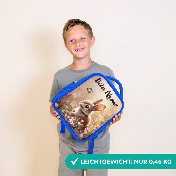 Konijntje - Bruin - Bloemen - Vlinders Kinderrugzak - Blauw middel -sfeer1_DE