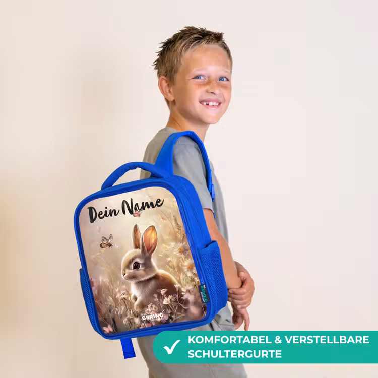 Konijntje - Bruin - Bloemen - Vlinders Kinderrugzak - Blauw middel -sfeer3_DE