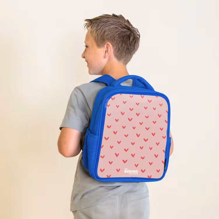 Hartjespatroon met roze kleuren Kinderrugzak - Blauw middel -sfeer2