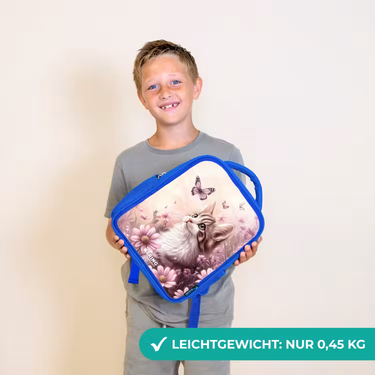 Kat - Paars - Vlinders - Bloemen Kinderrugzak - Blauw middel -sfeer1_DE