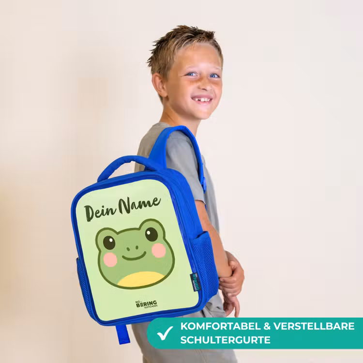 Kawai - Kikker - Groen Kinderrugzak - Blauw middel -sfeer3_DE