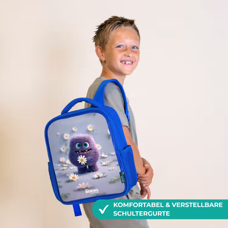 Paars Pluizig Vriendje met Madelief Kinderrugzak - Blauw middel -sfeer3_DE