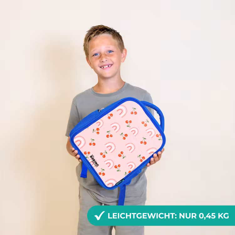 Roze met regenboog en kersen patroon Kinderrugzak - Blauw middel -sfeer1_DE