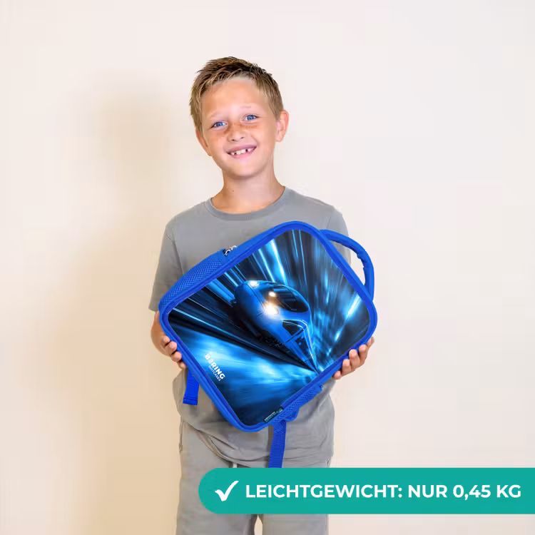 Supersnelle trein in neonblauwe tunnel Kinderrugzak - Blauw middel -sfeer1_DE