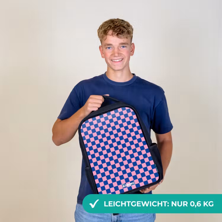 Blokjes - Blauw - Roze Rugzak - Zwart middel -sfeer7_DE