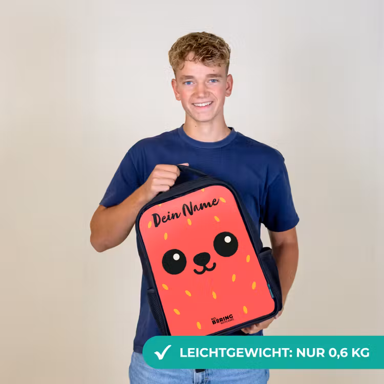 Kawai - Aardbei - Rood Rugzak - Zwart middel -sfeer7_DE