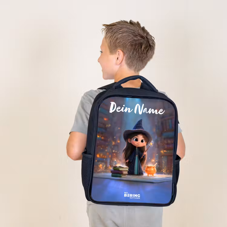 Kleine tovernares in bibliotheek Rugzak - Zwart middel -sfeer2